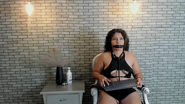 Snapshot of BDSM_MEDUZA chatting on September 18, 2025, 12:51 pm BDSM MEDUZA online show from September 18, 2025, 12:51 pm