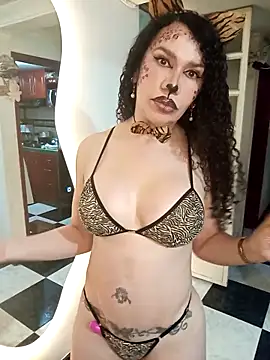 Lina 444 online show from October 31, 2025, 10:33 pm