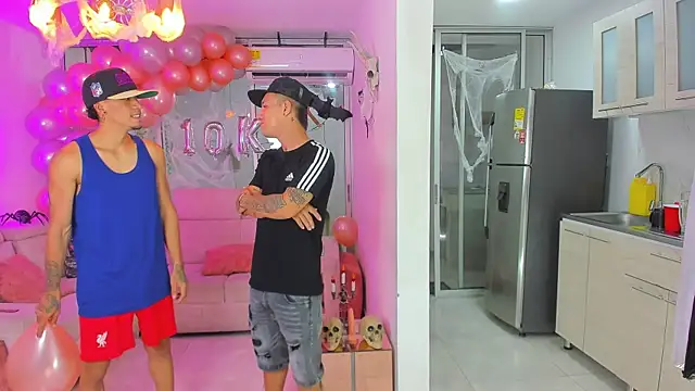 Snapshot of Houseofwarrios chatting on October 28, 2025, 5:33 am Houseofwarrios online show from October 28, 2025, 5:33 am