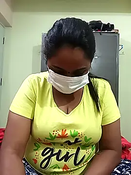 Snapshot of queendivya chatting on October 2, 2025, 12:50 am queendivya online show from October 2, 2025, 12:50 am