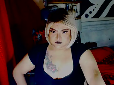 Snapshot of misstresbigcockXXp chatting on September 20, 2025, 8:04 am misstresbigcockXXp online show from September 20, 2025, 8:04 am