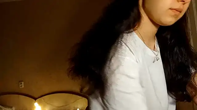 Snapshot of MandaDestiche chatting on October 1, 2025, 5:08 pm MandaDestiche online show from October 1, 2025, 5:08 pm
