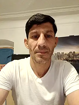 Casianantoonnio online show from December 3, 2025, 9:35 pm