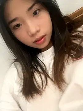 Snapshot of -Tania- chatting on September 20, 2025, 8:15 am -Tania- online show from September 20, 2025, 8:15 am