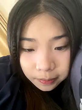 Snapshot of -Tania- chatting on November 4, 2025, 7:40 am -Tania- online show from November 4, 2025, 7:40 am