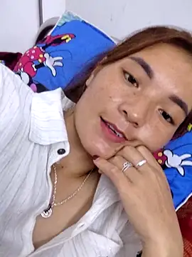 Snapshot of phuongxinhxan chatting on October 3, 2025, 2:19 am phuongxinhxan online show from October 3, 2025, 2:19 am