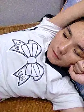 Snapshot of phuongxinhxan chatting on October 13, 2025, 8:25 am phuongxinhxan online show from October 13, 2025, 8:25 am