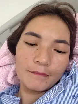 Snapshot of phuongxinhxan chatting on October 15, 2025, 5:51 am phuongxinhxan online show from October 15, 2025, 5:51 am