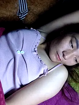 Snapshot of phuongxinhxan chatting on October 26, 2025, 10:25 pm phuongxinhxan online show from October 26, 2025, 10:25 pm