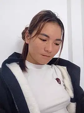 Snapshot of phuongxinhxan chatting on November 23, 2025, 1:16 am phuongxinhxan online show from November 23, 2025, 1:16 am