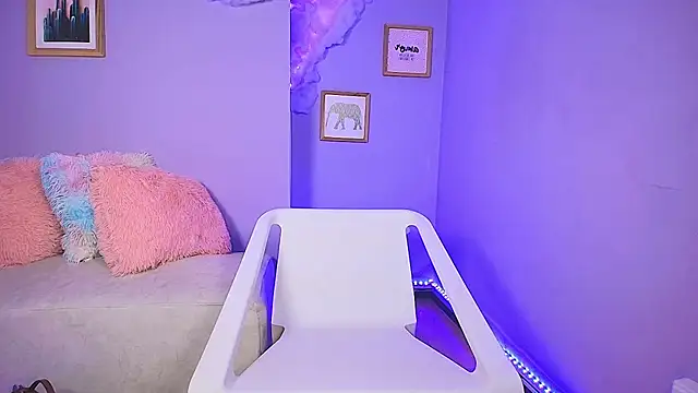 Snapshot of cat_nasty chatting on November 21, 2025, 10:08 pm cat nasty online show from November 21, 2025, 10:08 pm