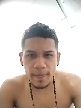 Snapshot of Mohamedxxx13 chatting on September 23, 2025, 5:10 am Mohamedxxx13 online show from September 23, 2025, 5:10 am