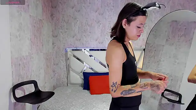 Snapshot of sarita_princess7 chatting on November 17, 2025, 8:14 pm sarita princess7 online show from November 17, 2025, 8:14 pm