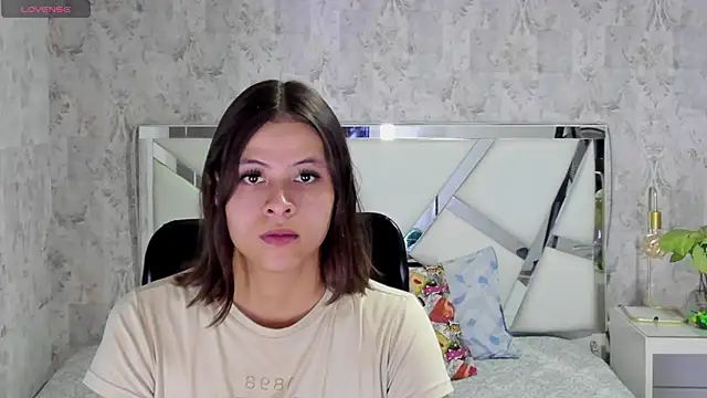 Snapshot of sarita_princess7 chatting on November 24, 2025, 8:08 pm sarita princess7 online show from November 24, 2025, 8:08 pm