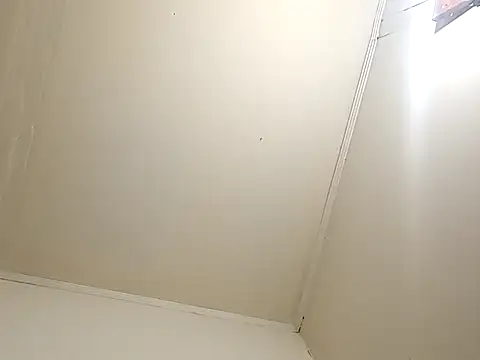 Snapshot of Hoott_boyyszz chatting on October 30, 2025, 4:03 am Hoott boyyszz online show from October 30, 2025, 4:03 am