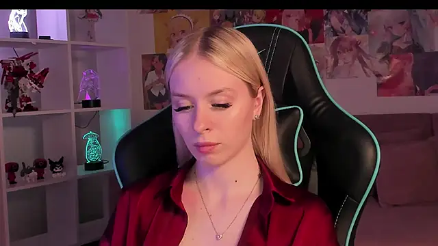 Snapshot of MiaGraces chatting on November 15, 2025, 5:38 am MiaGraces online show from November 15, 2025, 5:38 am