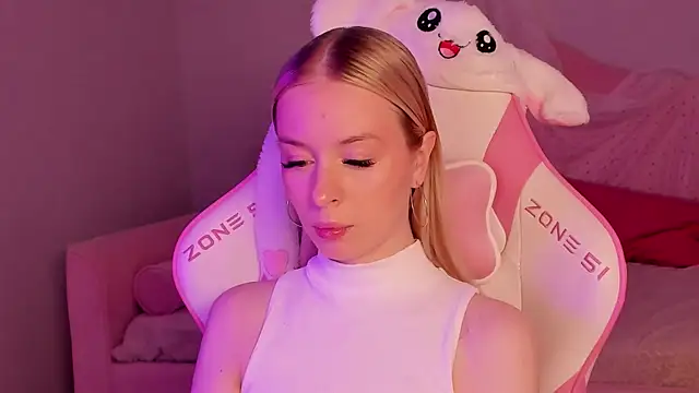 Snapshot of MiaGraces chatting on November 29, 2025, 5:21 am MiaGraces online show from November 29, 2025, 5:21 am