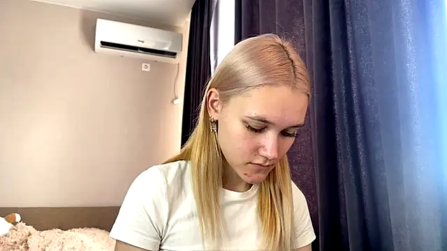 TwinedPeril online show from October 11, 2025, 7:07 am