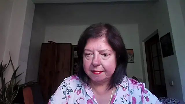 Snapshot of Violet_Pulse chatting on September 24, 2025, 11:57 am Violet Pulse online show from September 24, 2025, 11:57 am