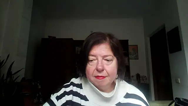 Snapshot of Violet_Pulse chatting on October 8, 2025, 7:50 am Violet Pulse online show from October 8, 2025, 7:50 am