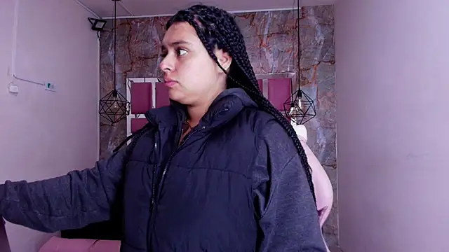 lorem adams online show from November 3, 2025, 11:33 am