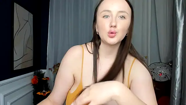 Snapshot of LilaWinks chatting on October 29, 2025, 1:02 pm LilaWinks online show from October 29, 2025, 1:02 pm