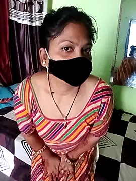 Mona darling21 online show from October 22, 2025, 8:14 am