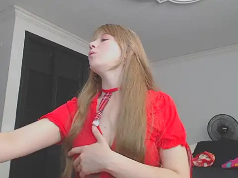 Snapshot of Rubialuna chatting on November 10, 2025, 9:14 pm Rubialuna online show from November 10, 2025, 9:14 pm