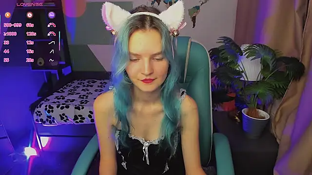 Snapshot of Lika_Sky chatting on November 13, 2025, 3:55 pm Lika Sky online show from November 13, 2025, 3:55 pm