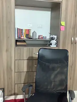 sweet-abbie online show from November 27, 2025, 2:57 am