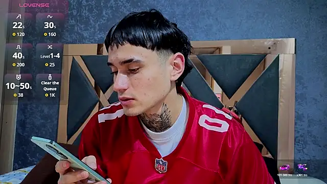 owen desmond online show from October 21, 2025, 2:34 am