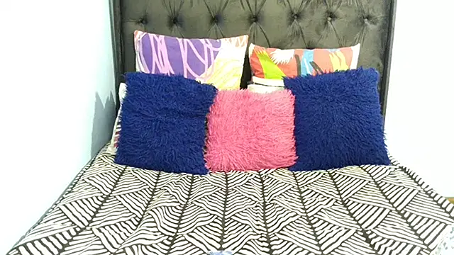 Dandelion enigman online show from November 5, 2025, 11:27 pm