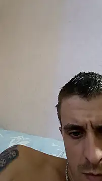 Snapshot of Adidas7217 chatting on October 6, 2025, 6:33 am Adidas7217 online show from October 6, 2025, 6:33 am