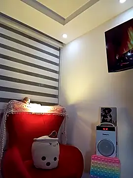 ValeNiitaLuv online show from November 16, 2025, 2:39 am