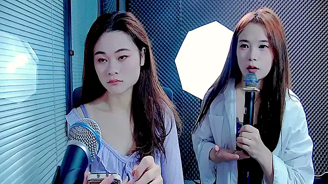 Snapshot of YY-27 chatting on September 24, 2025, 10:07 am YY-27 online show from September 24, 2025, 10:07 am