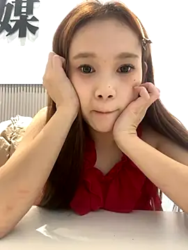 Snapshot of YY-27 chatting on October 15, 2025, 7:41 am YY-27 online show from October 15, 2025, 7:41 am