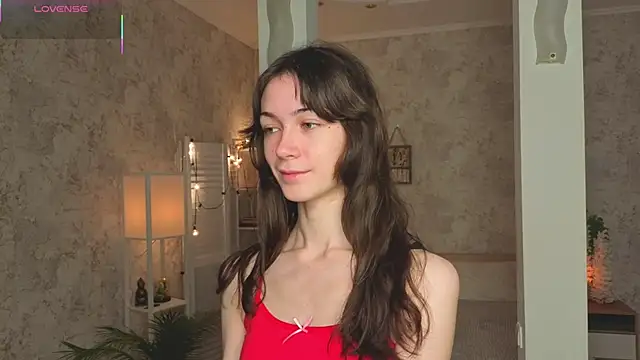 ReneeLippeatt online show from October 26, 2025, 8:48 pm