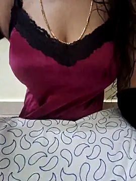 jasminetaml online show from October 23, 2025, 5:40 am