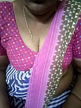 Snapshot of Nalini_telugu chatting on October 5, 2025, 2:48 pm Nalini telugu online show from October 5, 2025, 2:48 pm