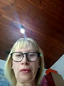Snapshot of beautifulsexy69_2023 chatting on September 29, 2025, 1:00 am beautifulsexy69 2023 online show from September 29, 2025, 1:00 am