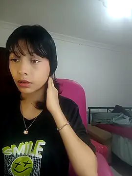 Snapshot of xoxo_milk chatting on November 8, 2025, 6:40 pm xoxo milk online show from November 8, 2025, 6:40 pm