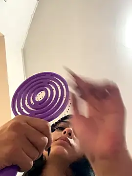 Snapshot of xoxo_milk chatting on November 23, 2025, 7:24 pm xoxo milk online show from November 23, 2025, 7:24 pm