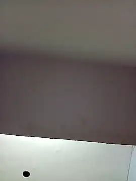 School medam online show from October 31, 2025, 2:01 am