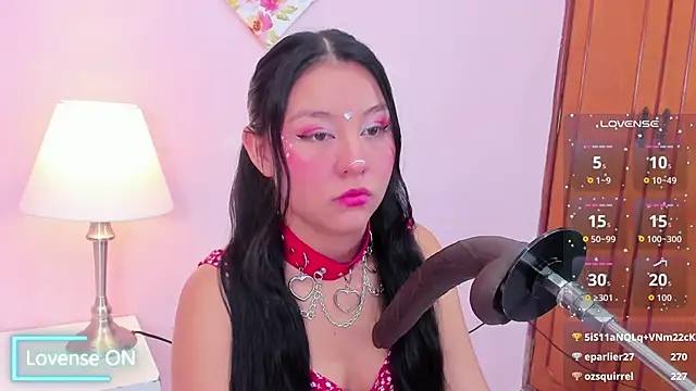 Snapshot of mia_celezte chatting on December 14, 2025, 11:48 am mia celezte online show from December 14, 2025, 11:48 am