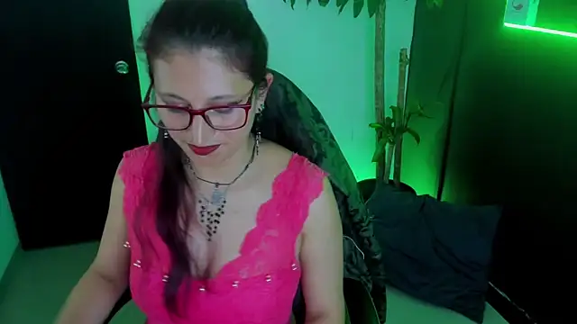 VictoriaSpenser online show from November 13, 2025, 8:19 pm