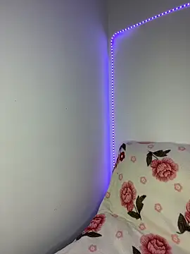 Linda rouse online show from November 3, 2025, 11:37 pm