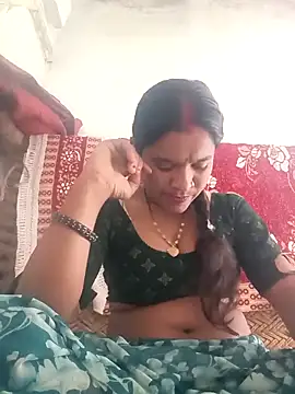 Snapshot of Cuty_prathna chatting on November 4, 2025, 3:16 am Cuty prathna online show from November 4, 2025, 3:16 am