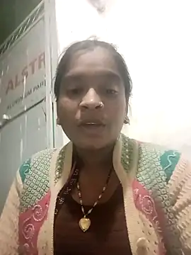 Snapshot of Cuty_prathna chatting on November 24, 2025, 12:49 pm Cuty prathna online show from November 24, 2025, 12:49 pm