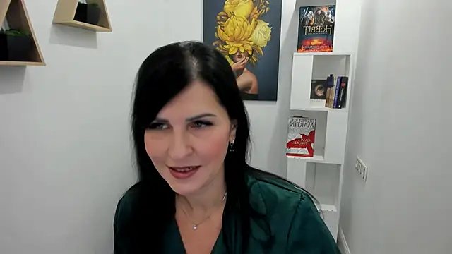 Moon Veloure1 online show from November 23, 2025, 3:17 am