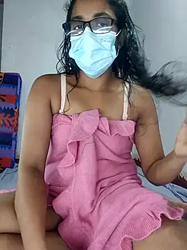 Snapshot of sexybolegirl chatting on October 23, 2025, 6:06 pm sexybolegirl online show from October 23, 2025, 6:06 pm